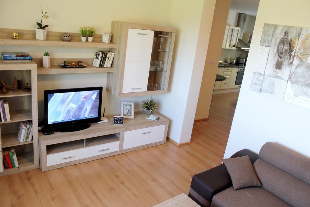 Pine Wood Apartment Vyšné Ružbachy Buitenkant foto